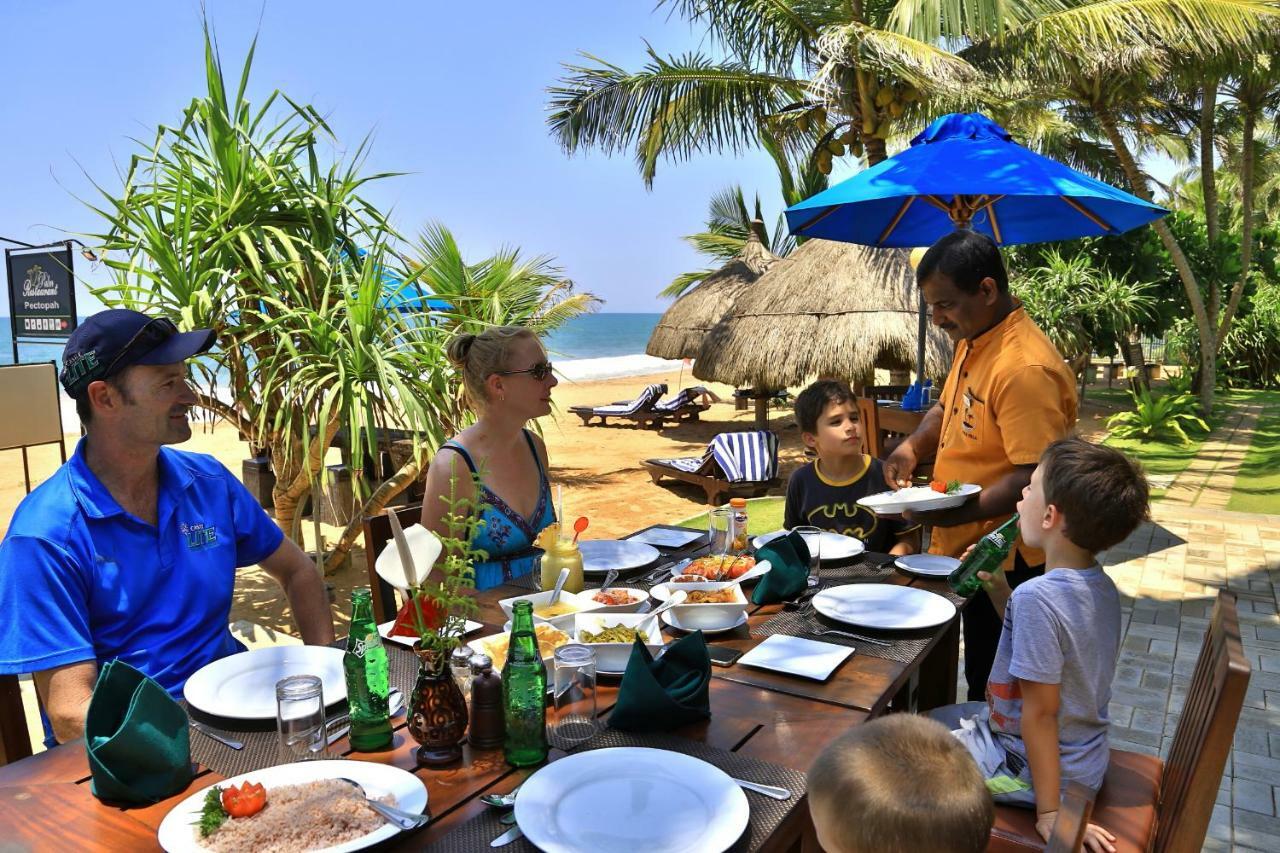 Sea Rock Villa Bentota Exterior foto